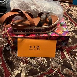 Louis Vuitton sandals